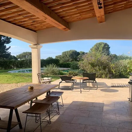 Magnifique Sur La Baie De Villa